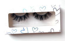 Load image into Gallery viewer, Flirty - Magnetic Mink Lashes
