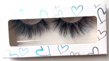 Load image into Gallery viewer, Baby Doll - Magnetic Mink Lashes

